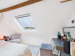 Master Bedroom- click for photo gallery